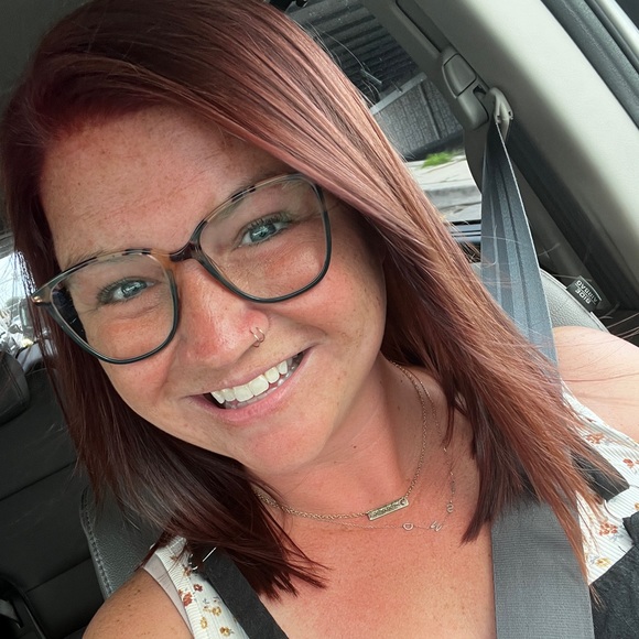 Meet your Posher, Ruthie - Picture 1 of 1